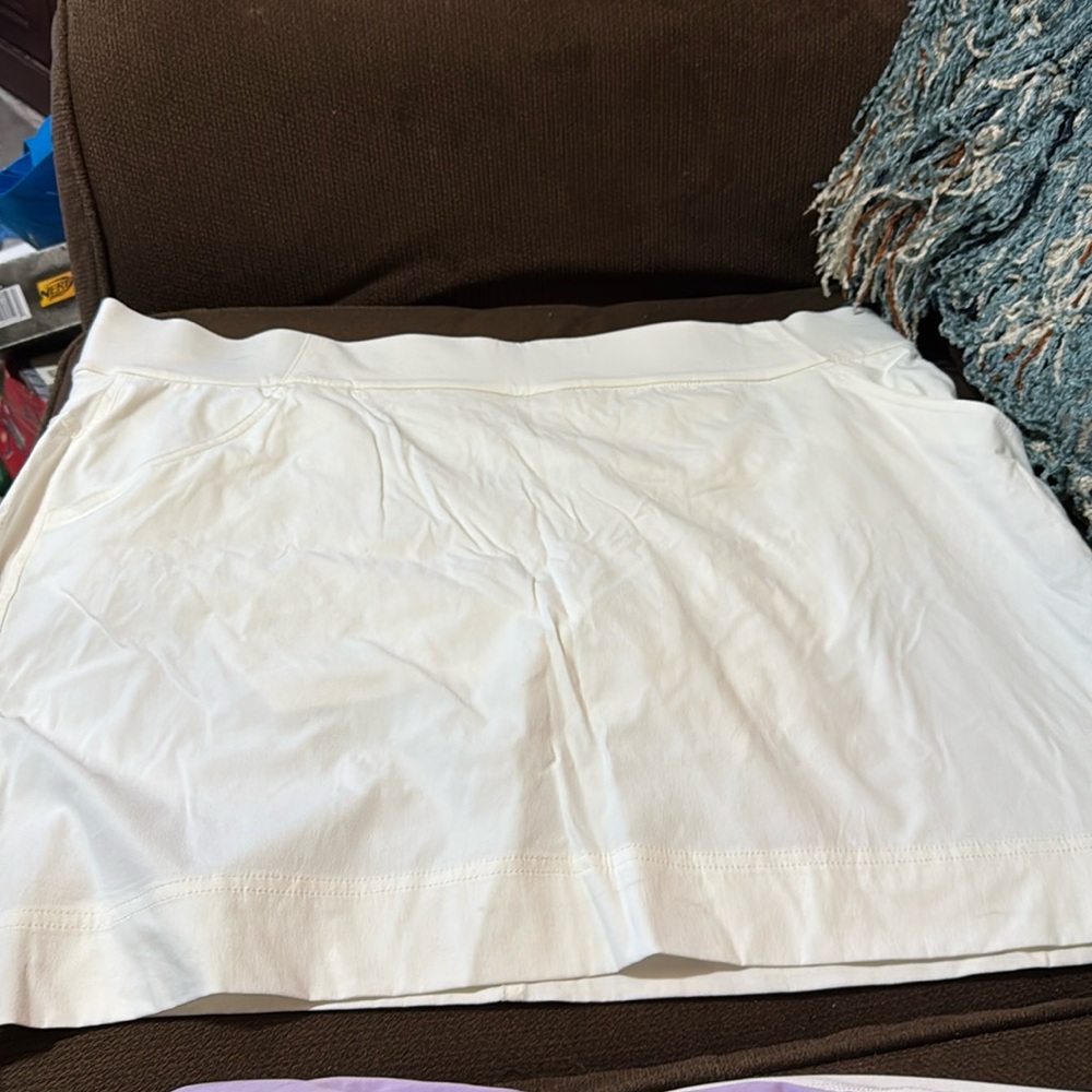 Women’s White Columbia Golf Skort